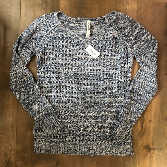 Blue V-Neck Knit Sweater - Picture 4 of 4